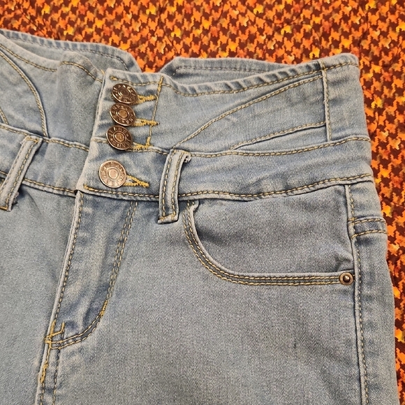 SHEIN High Waist Denim Shorts Light Blue - Picture 8 of 11